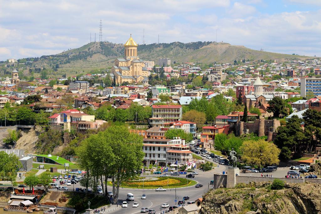 Citadel Express Hotel Tbilisi Bagian luar foto